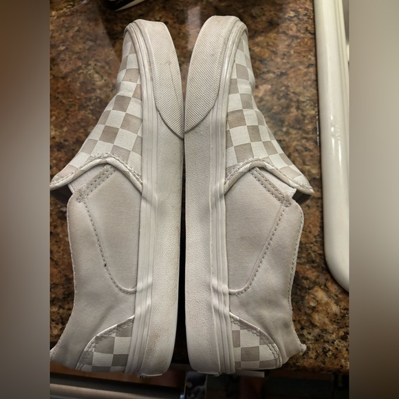 Vans checkered slip ons 8 - Picture 1 of 6